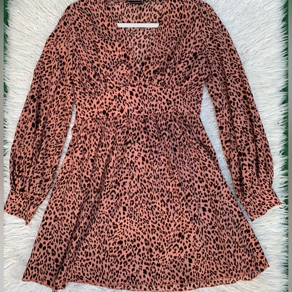 PrettyLittleThing Pink Leopard Dress - Picture 3 of 7